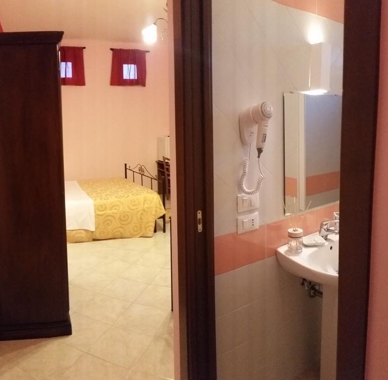 La Palma Vacanze Sogliano Cavour Zimmer foto